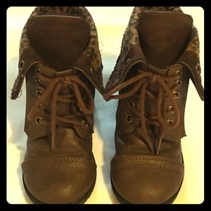 Adorable boots for baby girl